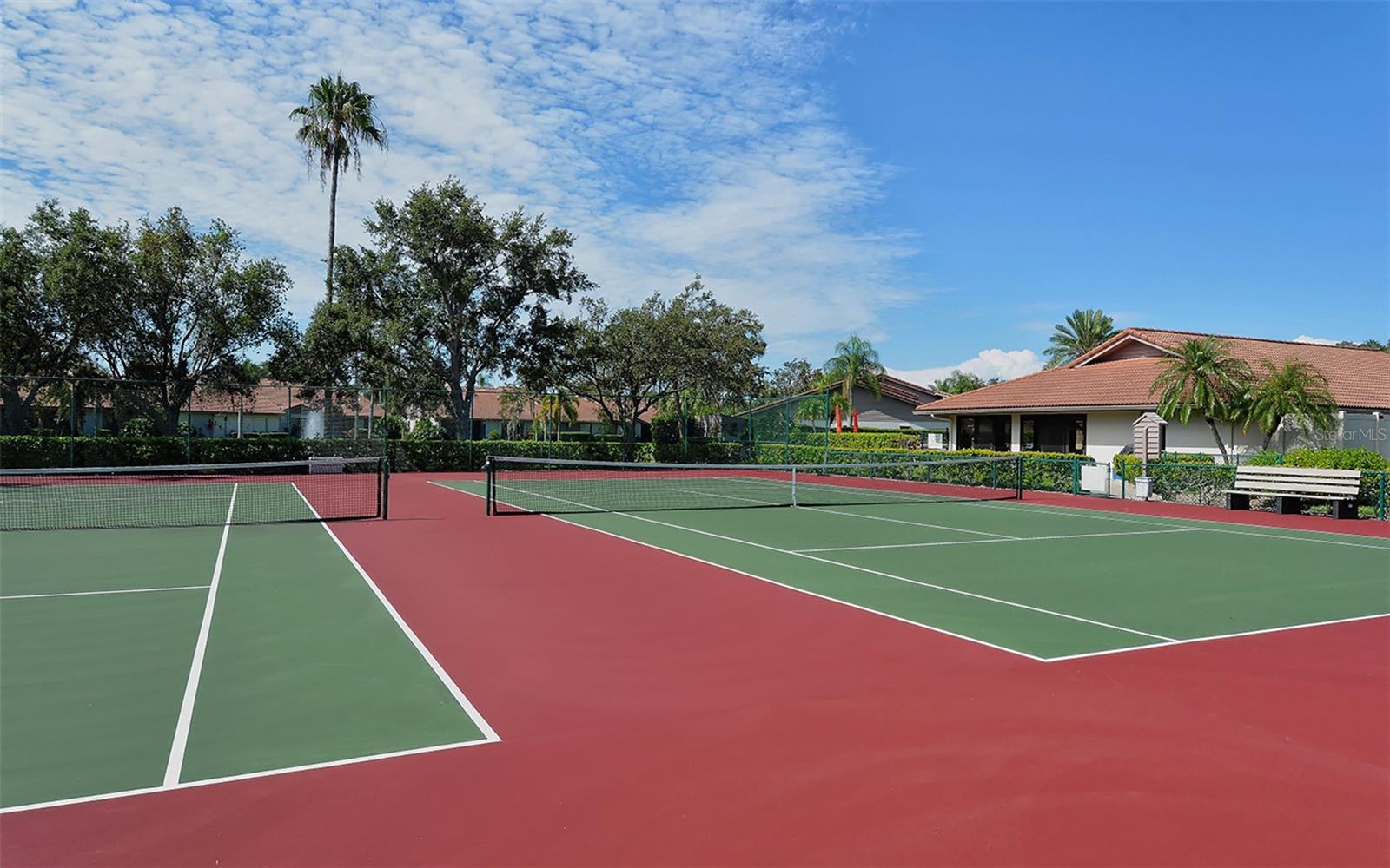 3864 WILSHIRE CIR W #106, SARASOTA, FL, 34238