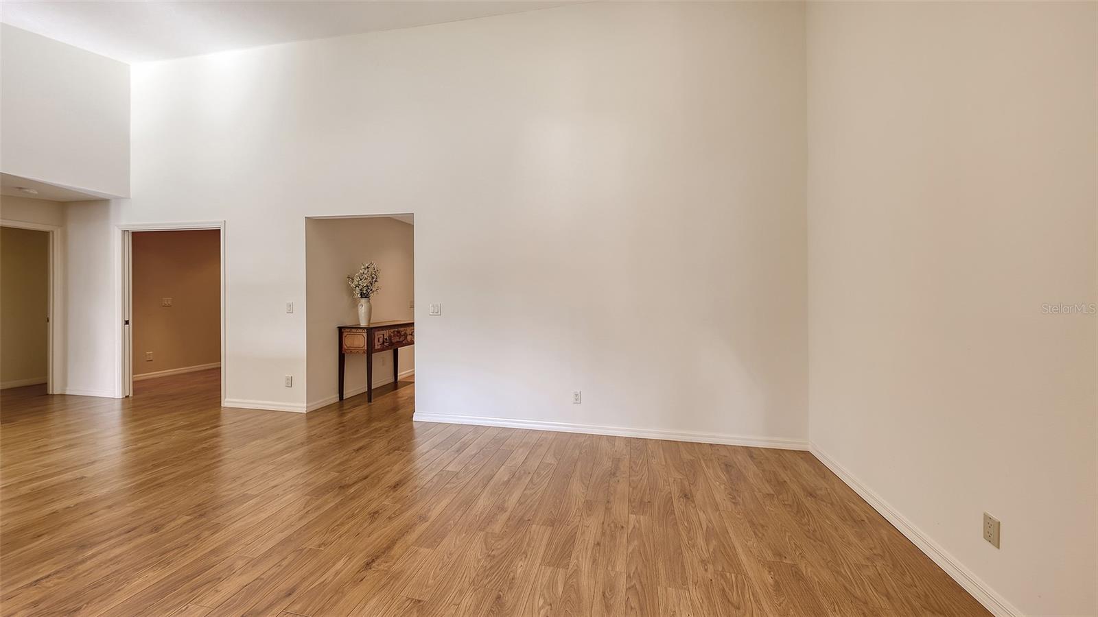 3864 WILSHIRE CIR W #106, SARASOTA, FL, 34238