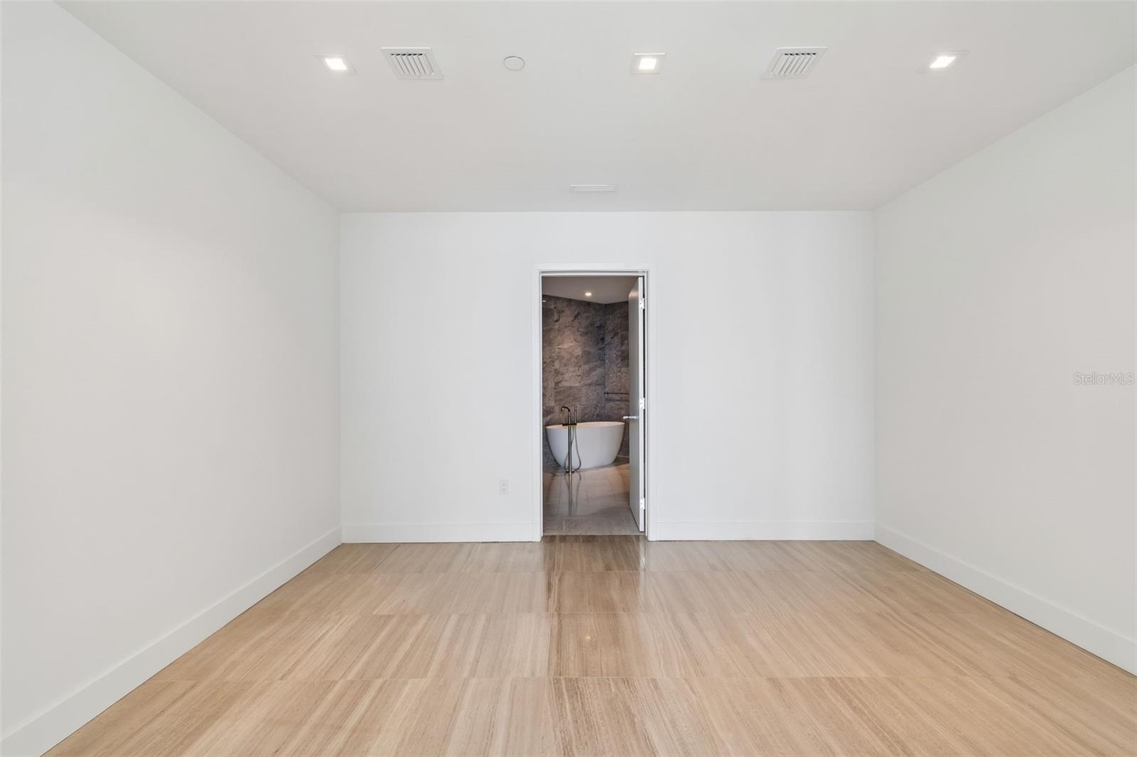 3101 BAYSHORE BLVD #2104, TAMPA, FL, 33629