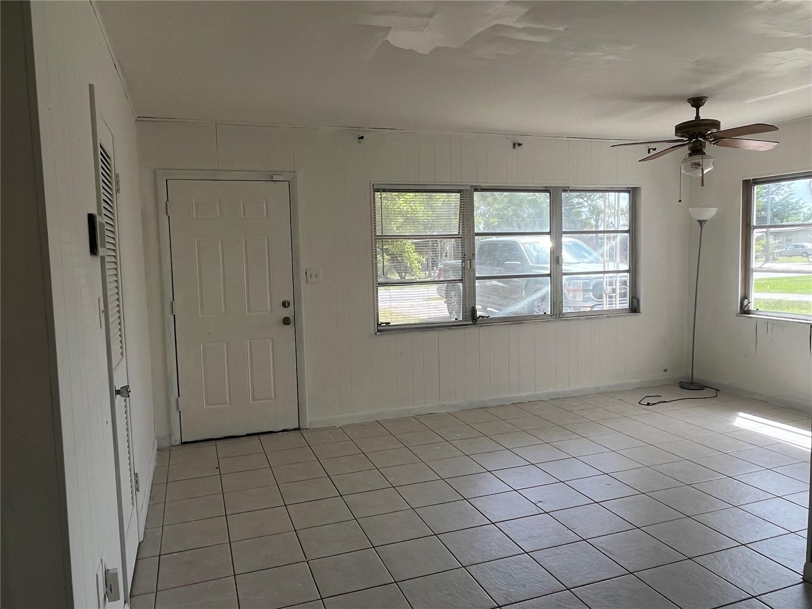 2329 W OAK ST, KISSIMMEE, FL, 34741