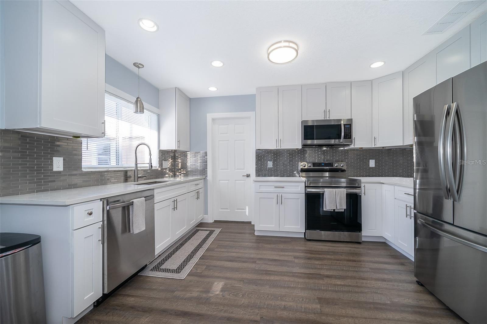 814 MALONE DR, ORLANDO, FL, 32810