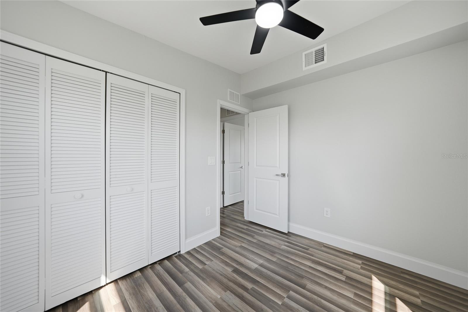 21203 MEEHAN AVE, PORT CHARLOTTE, FL, 33952