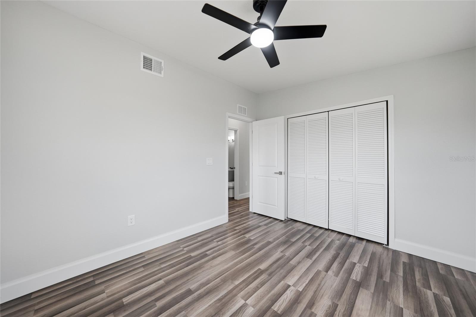 21203 MEEHAN AVE, PORT CHARLOTTE, FL, 33952