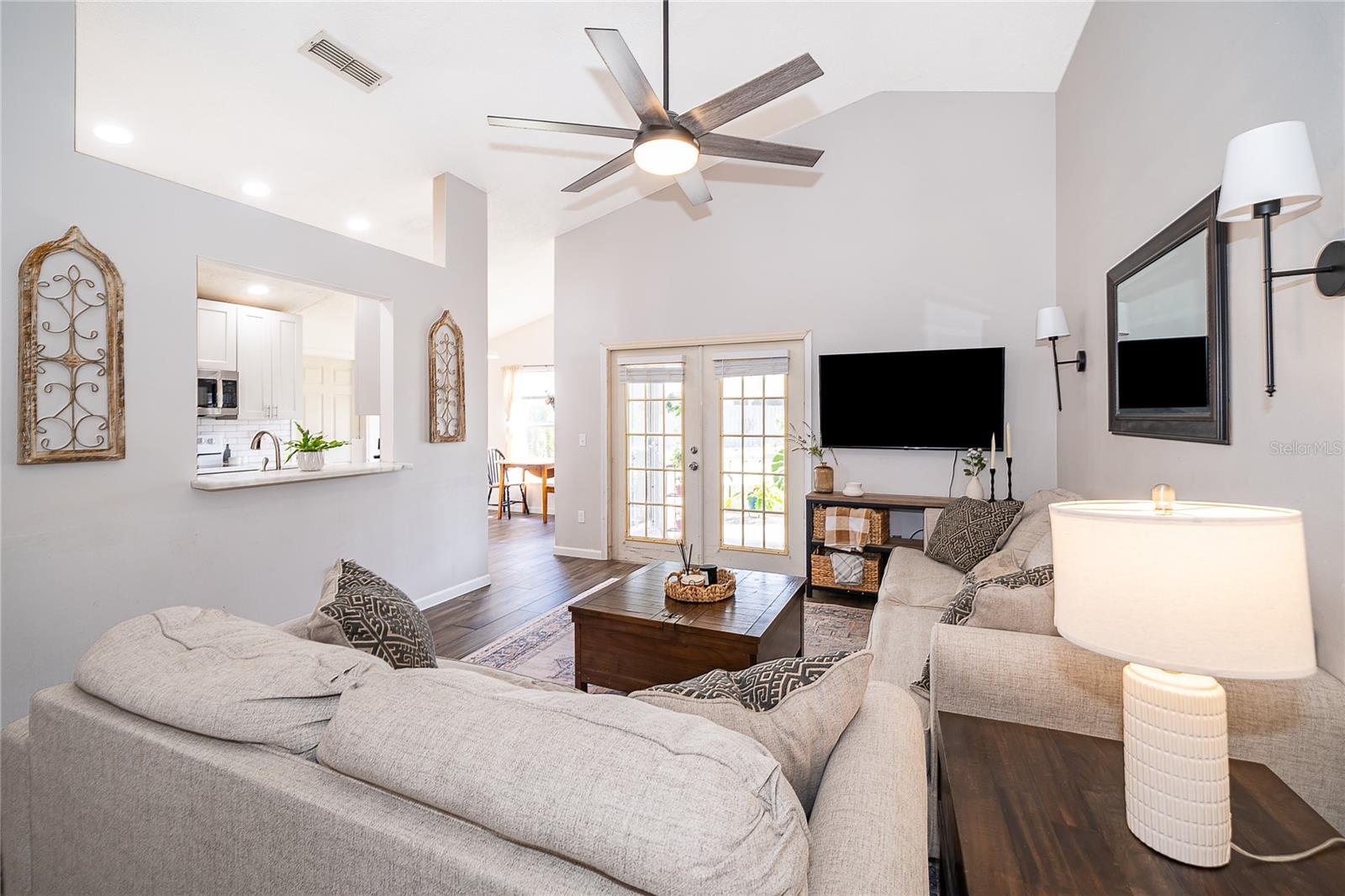 3113 COLORADO AVE, ORLANDO, FL, 32826