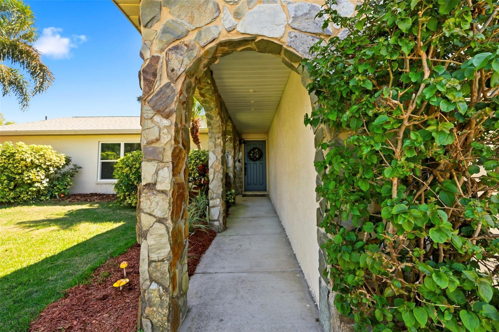 11932 99TH AVE, SEMINOLE, FL, 33772