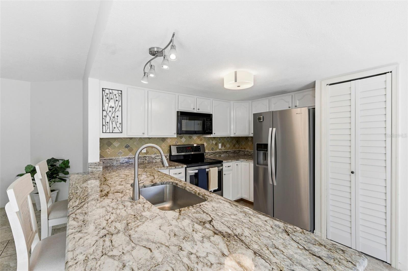 11932 99TH AVE, SEMINOLE, FL, 33772