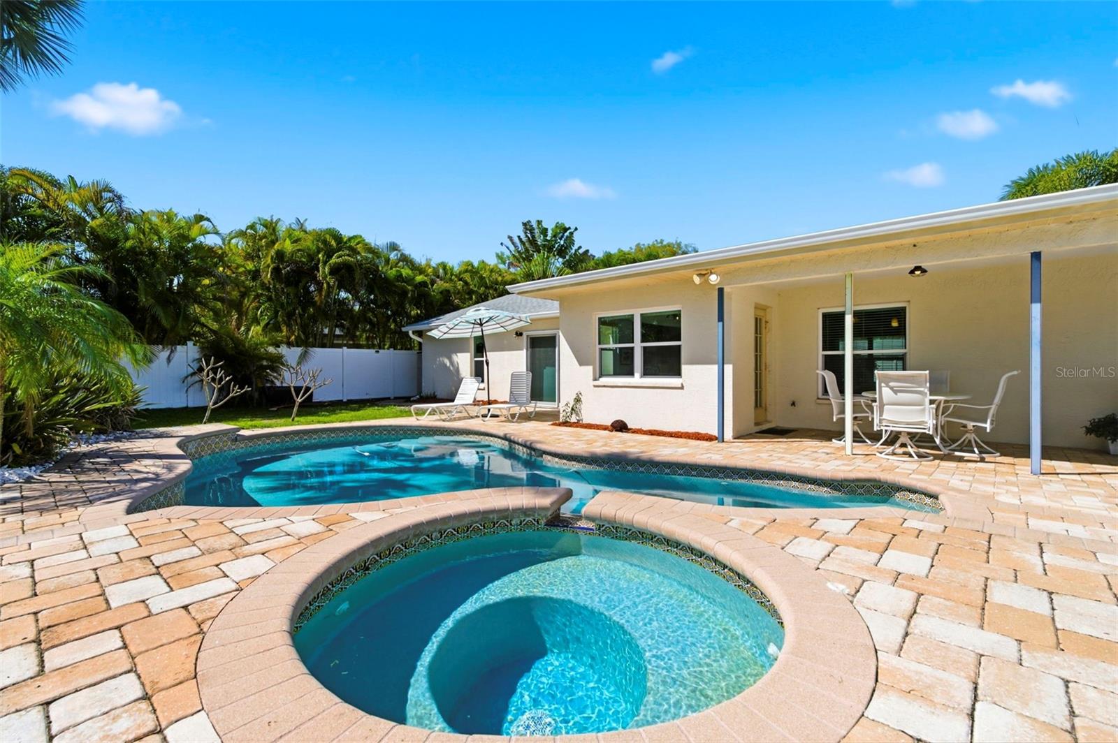 11932 99TH AVE, SEMINOLE, FL, 33772