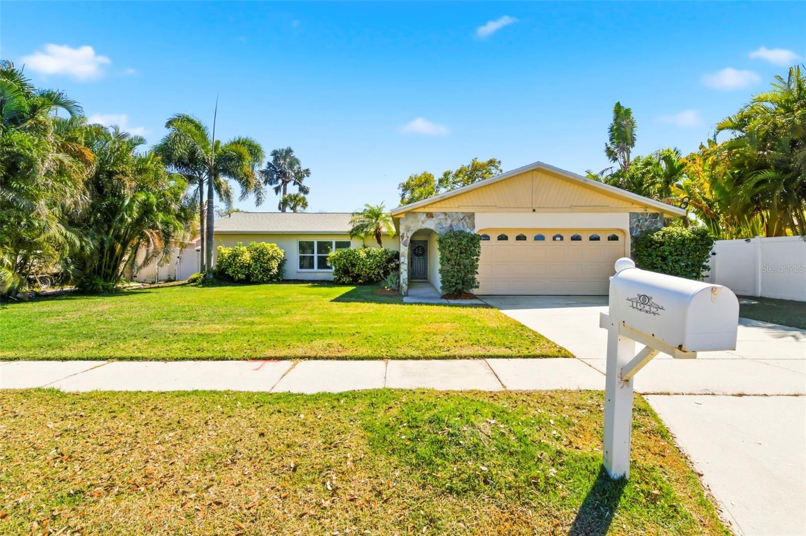 11932 99TH AVE, SEMINOLE, FL, 33772