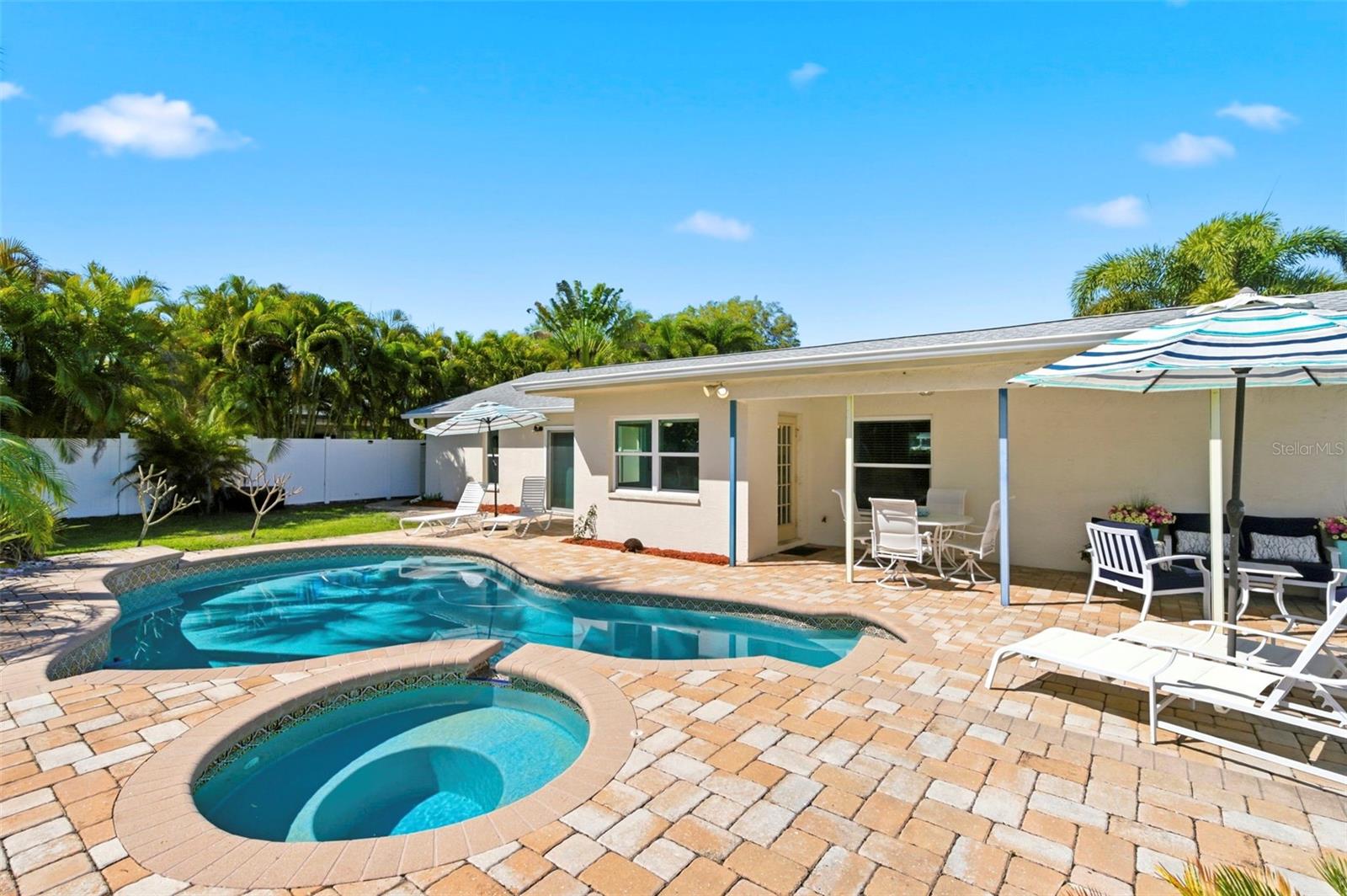 11932 99TH AVE, SEMINOLE, FL, 33772