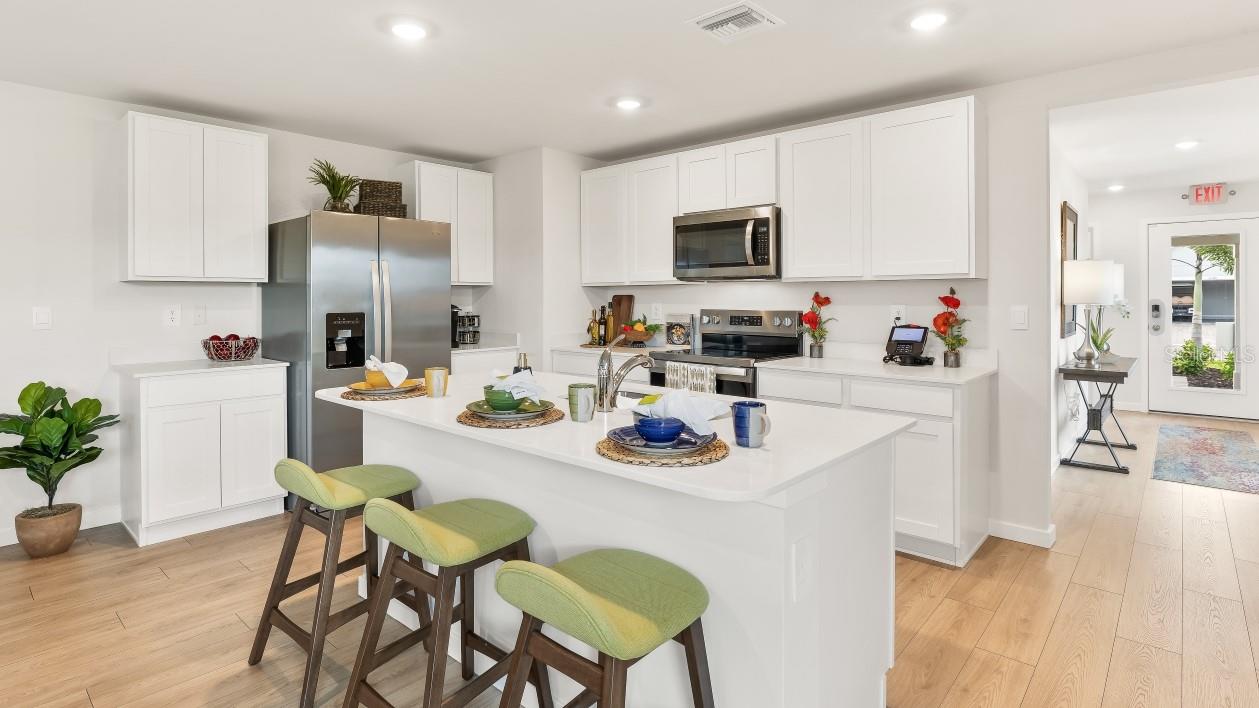 1450 HARMON DR, PORT CHARLOTTE, FL, 33953