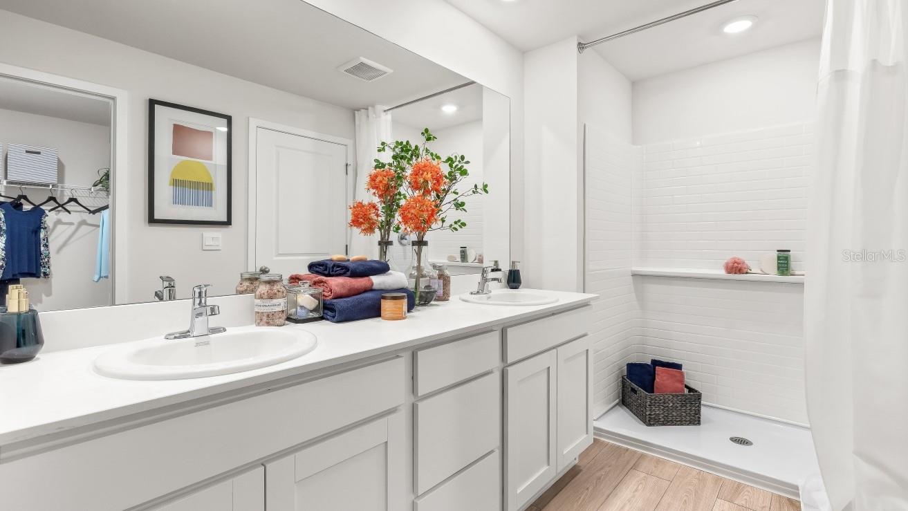 1450 HARMON DR, PORT CHARLOTTE, FL, 33953