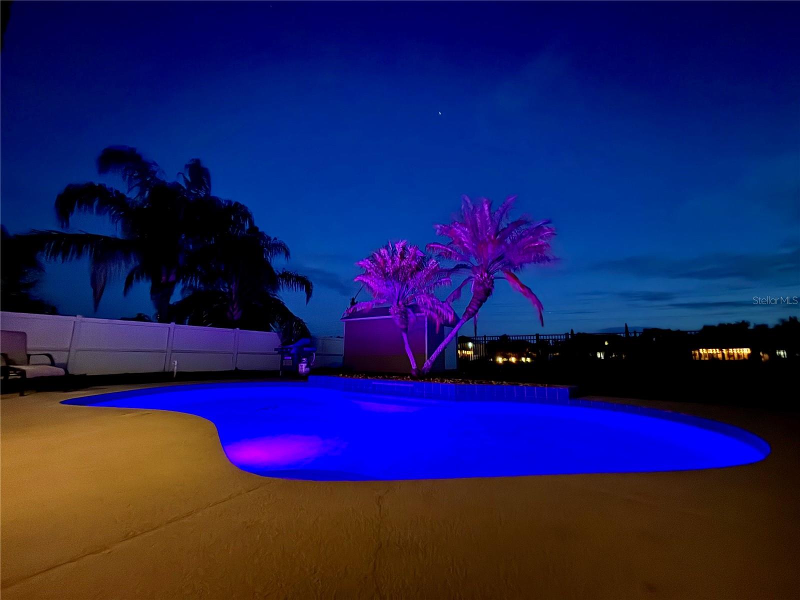 307 VELVETEEN PL, CHULUOTA, FL, 32766