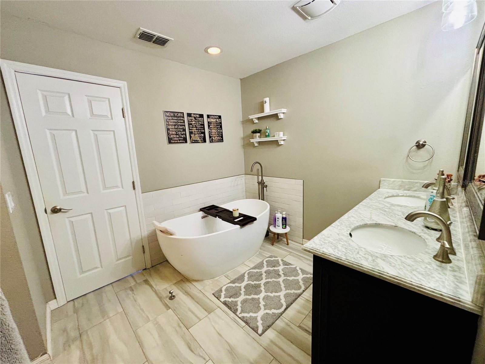 307 VELVETEEN PL, CHULUOTA, FL, 32766