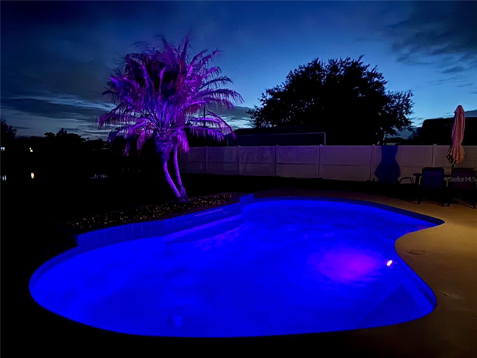 307 VELVETEEN PL, CHULUOTA, FL, 32766