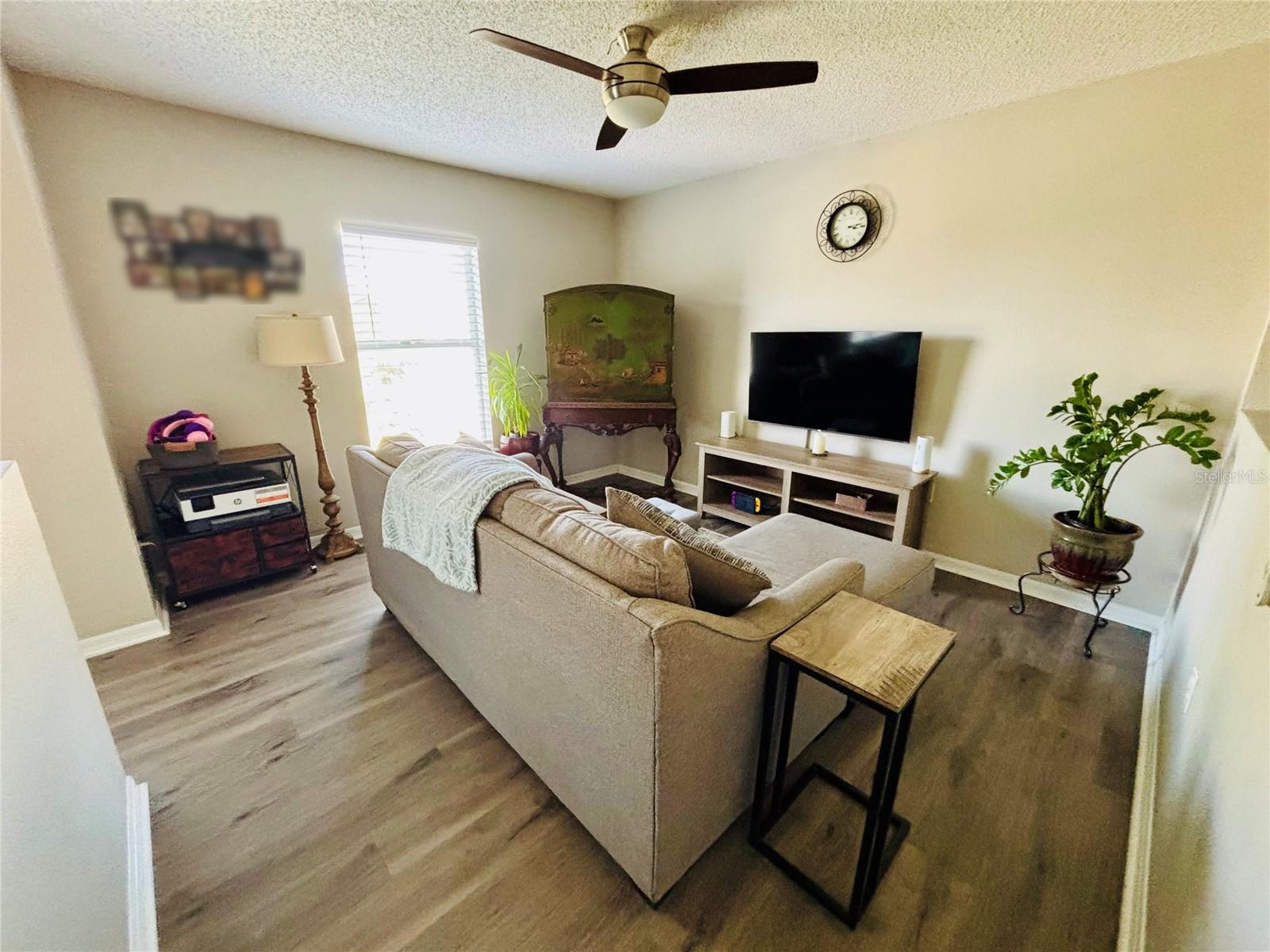 307 VELVETEEN PL, CHULUOTA, FL, 32766