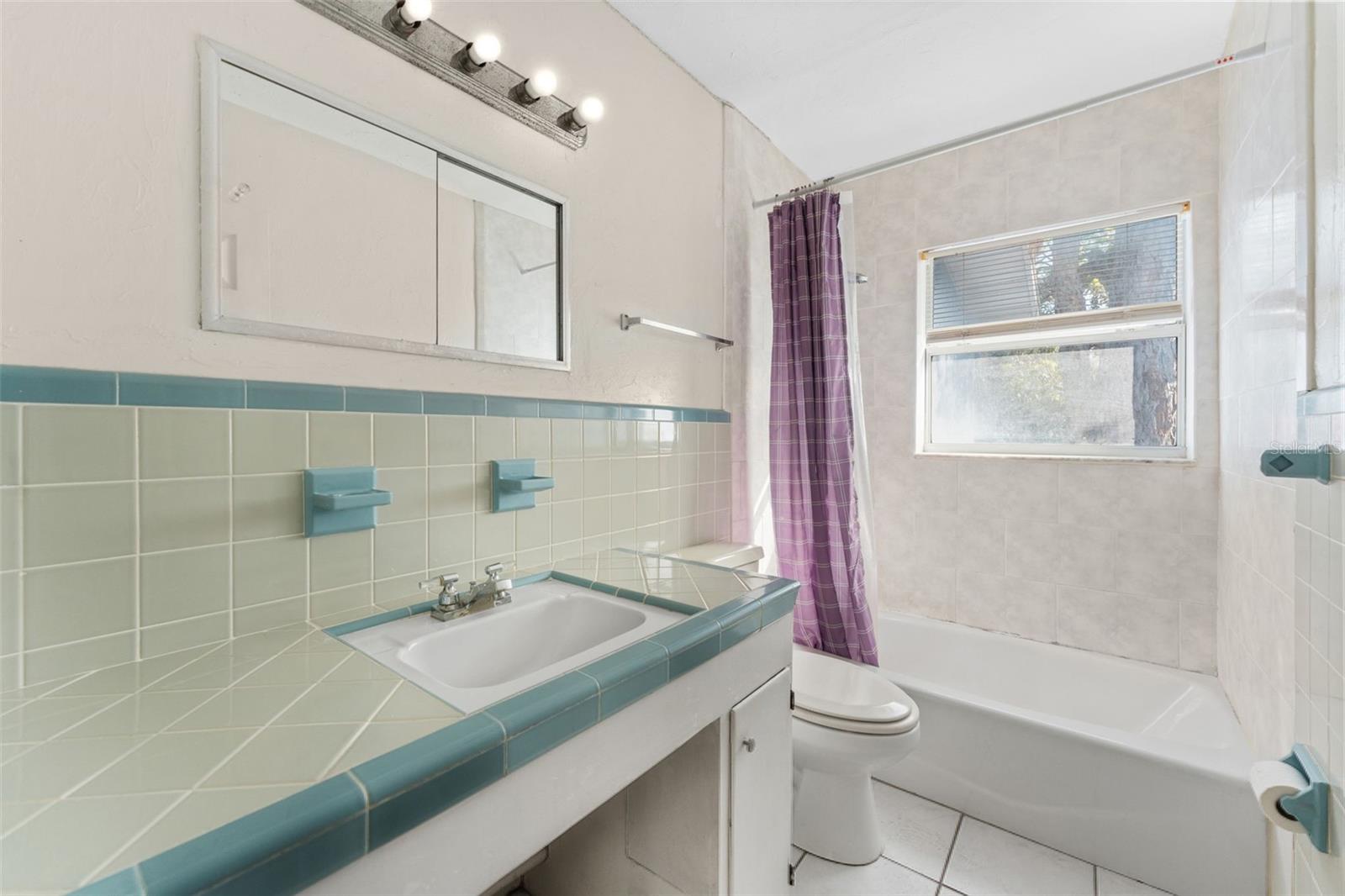 2418 N LINKS AVE, SARASOTA, FL, 34234