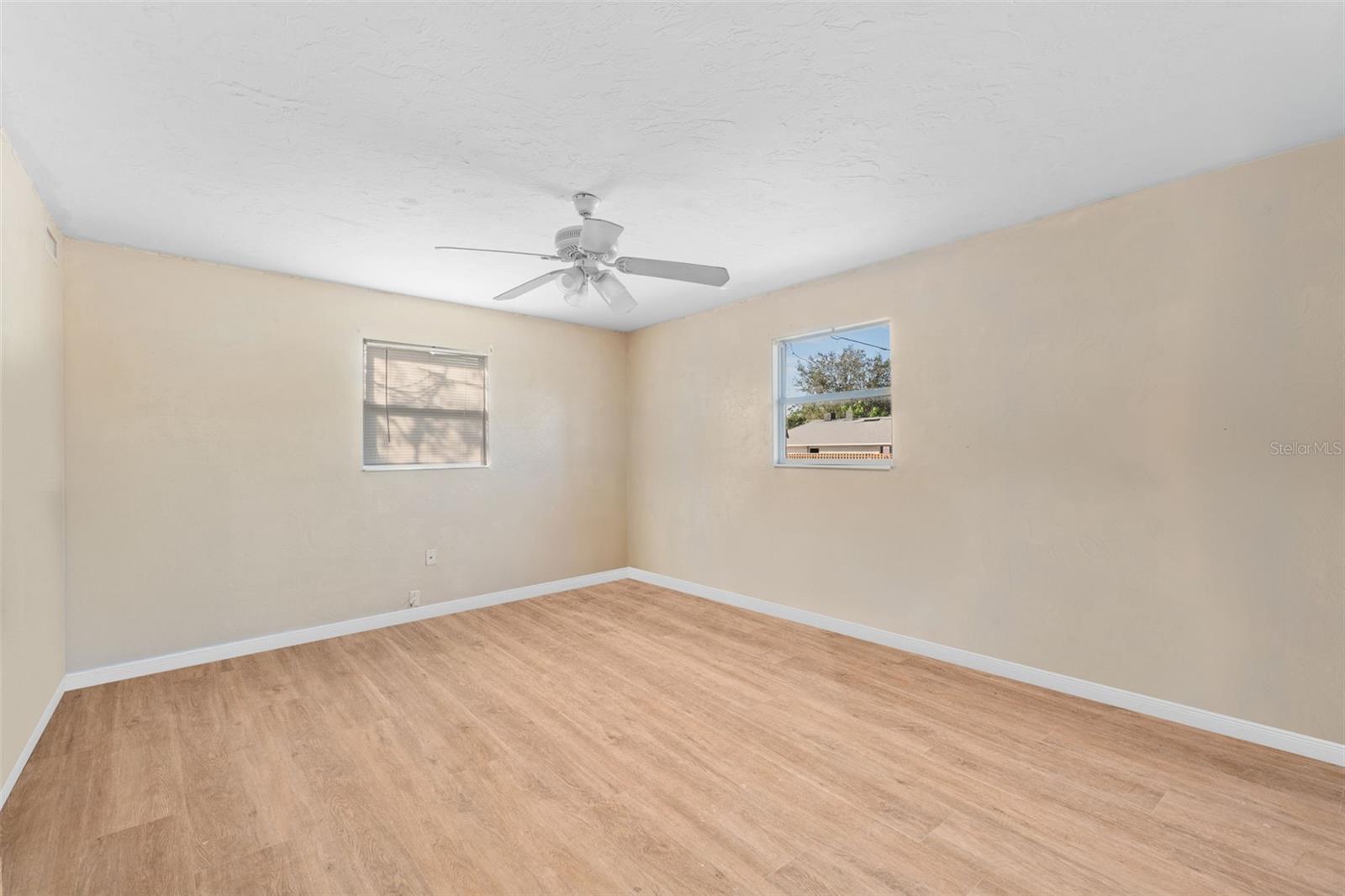 2418 N LINKS AVE, SARASOTA, FL, 34234