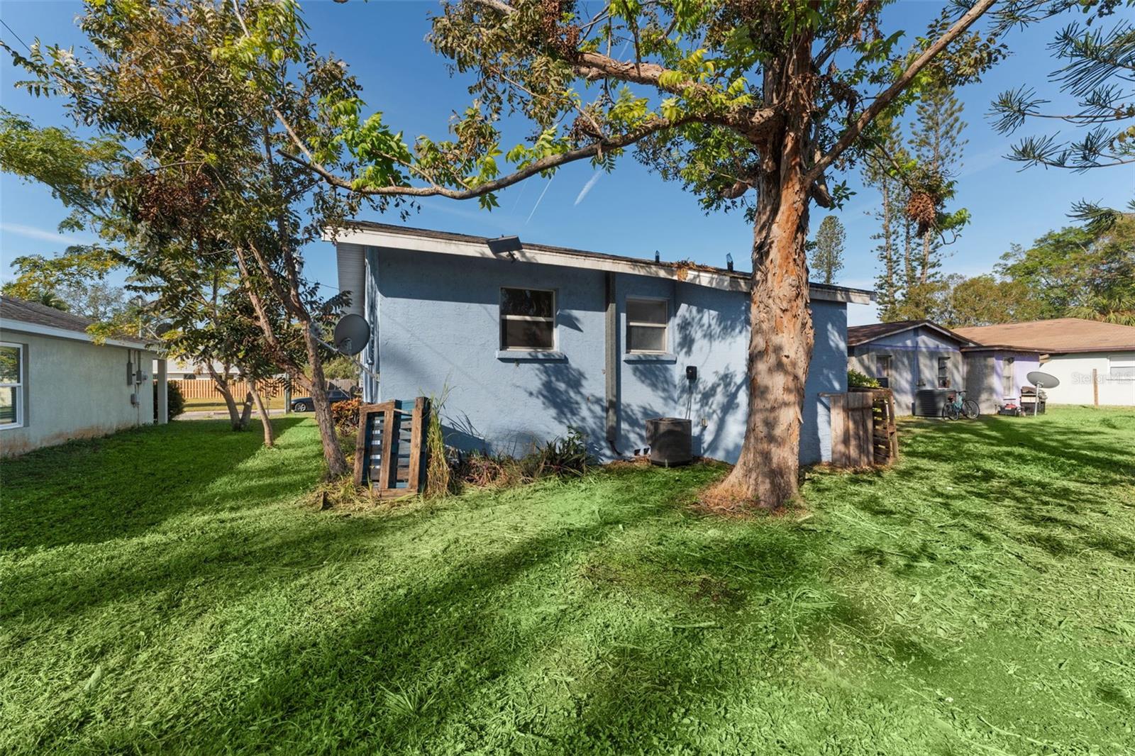 2418 N LINKS AVE, SARASOTA, FL, 34234