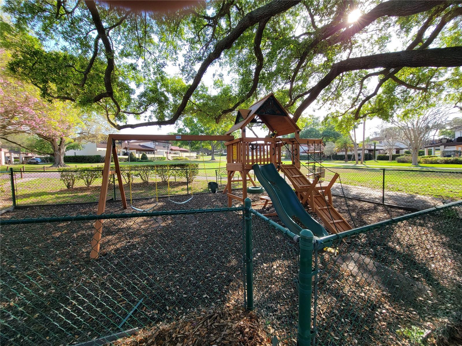 1 CASA LOMA WAY, LAKELAND, FL, 33813