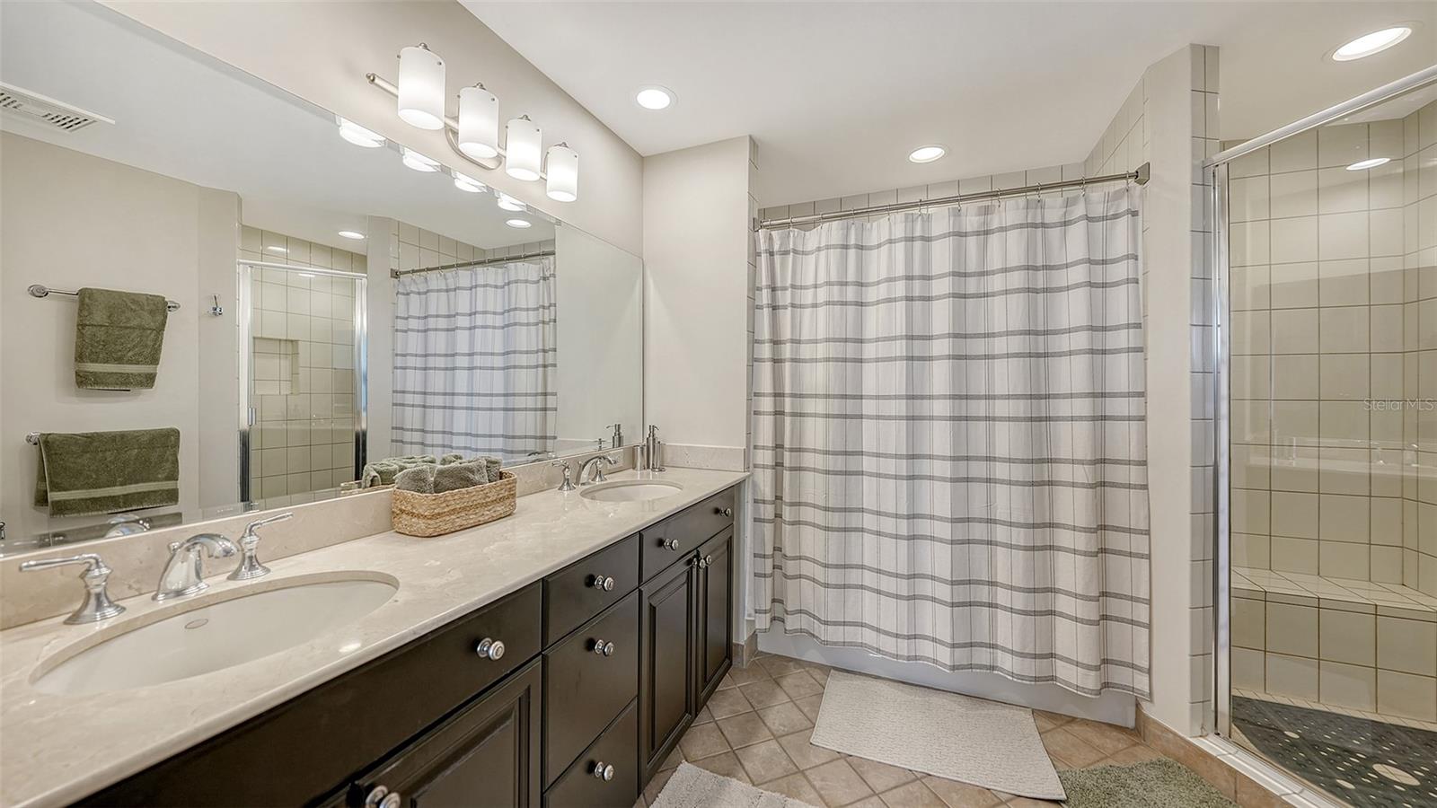 100 CENTRAL AVE #K817, SARASOTA, FL, 34236