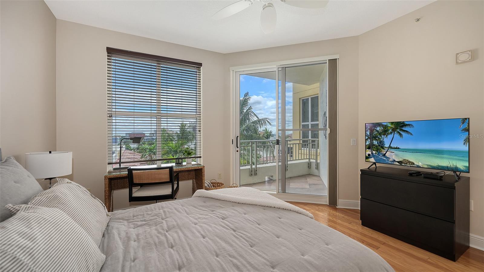 100 CENTRAL AVE #K817, SARASOTA, FL, 34236