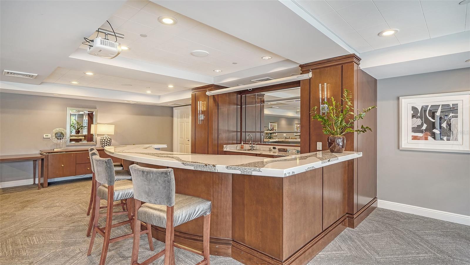 100 CENTRAL AVE #K817, SARASOTA, FL, 34236