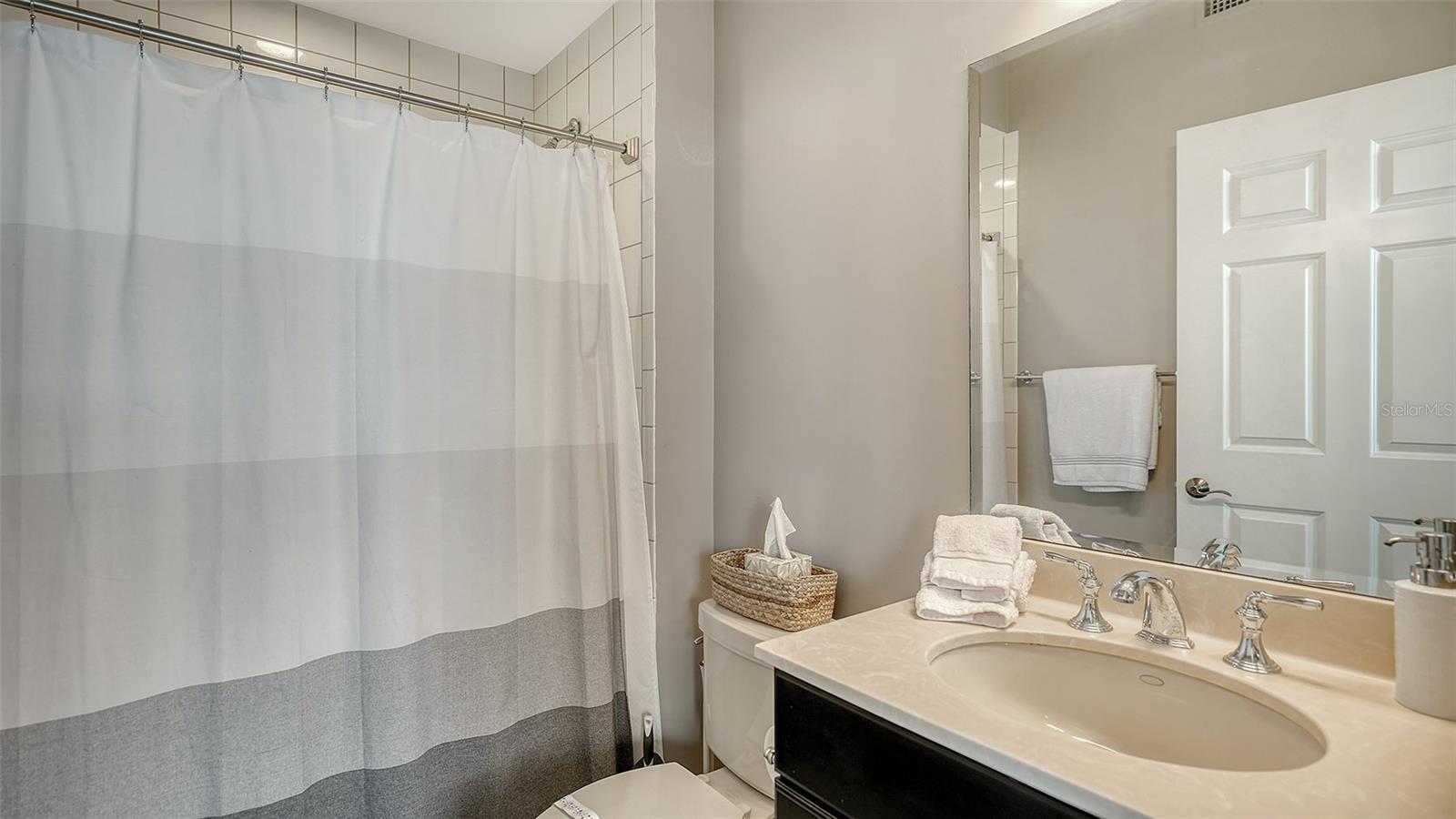 100 CENTRAL AVE #K817, SARASOTA, FL, 34236