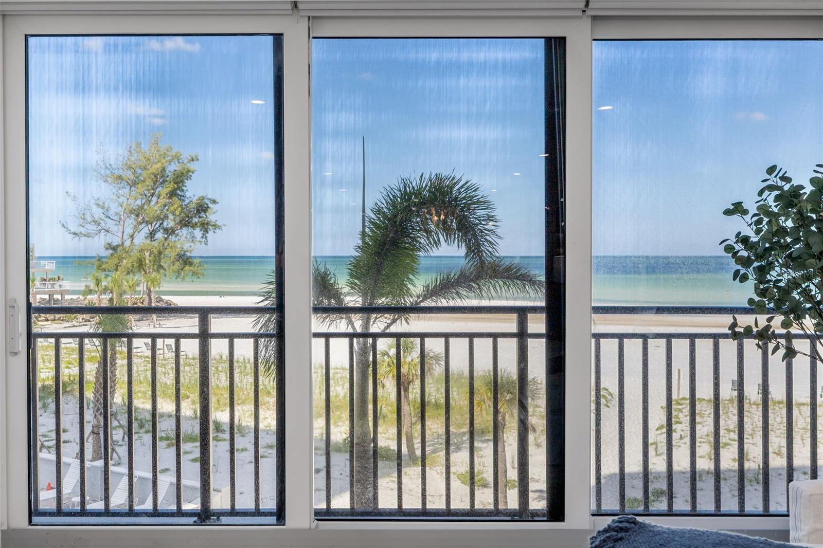 19 WHISPERING SANDS DR #302, SARASOTA, FL, 34242
