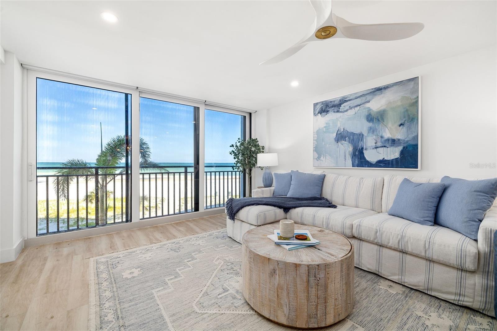 19 WHISPERING SANDS DR #302, SARASOTA, FL, 34242