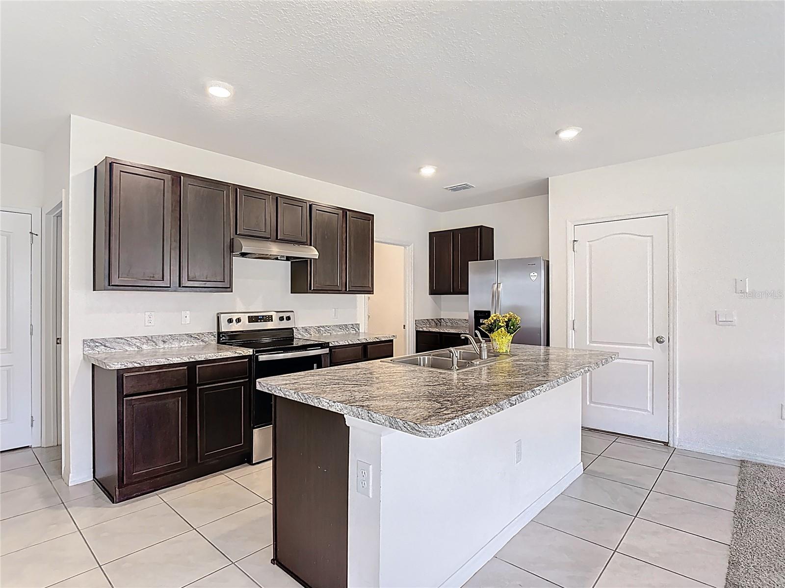 1808 POST OAK DR, DAVENPORT, FL, 33837