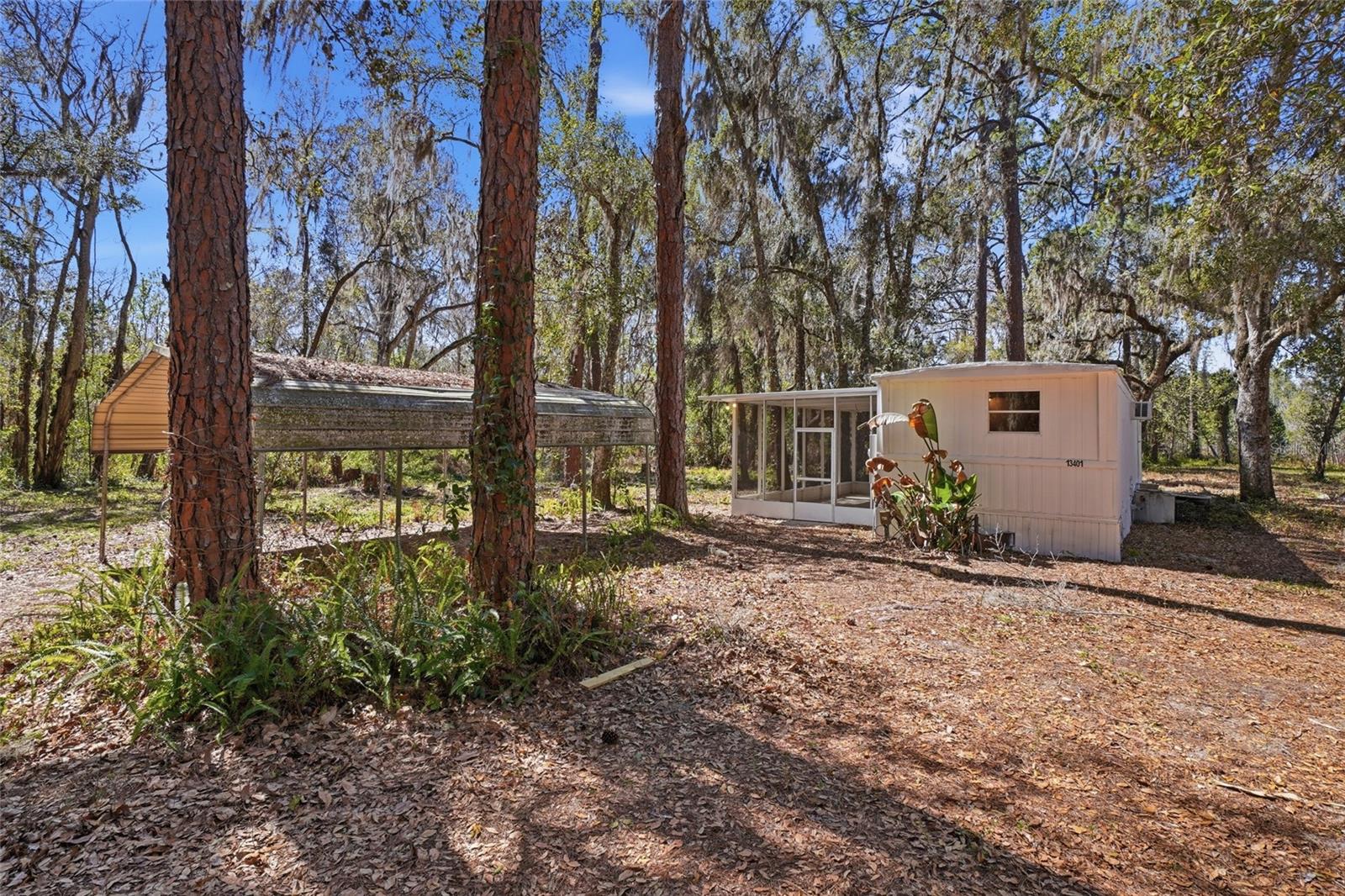 13401 PALM DR, ASTATULA, FL, 34705