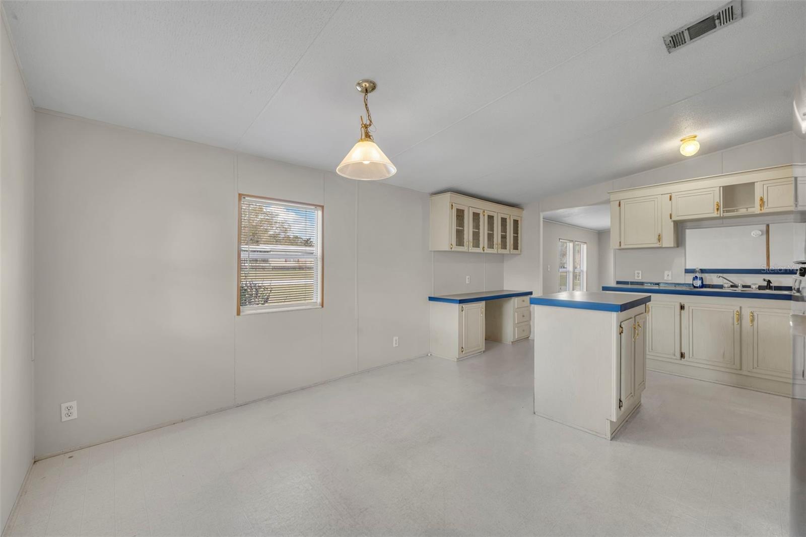 11412 PHEASANT TRL, LEESBURG, FL, 34788