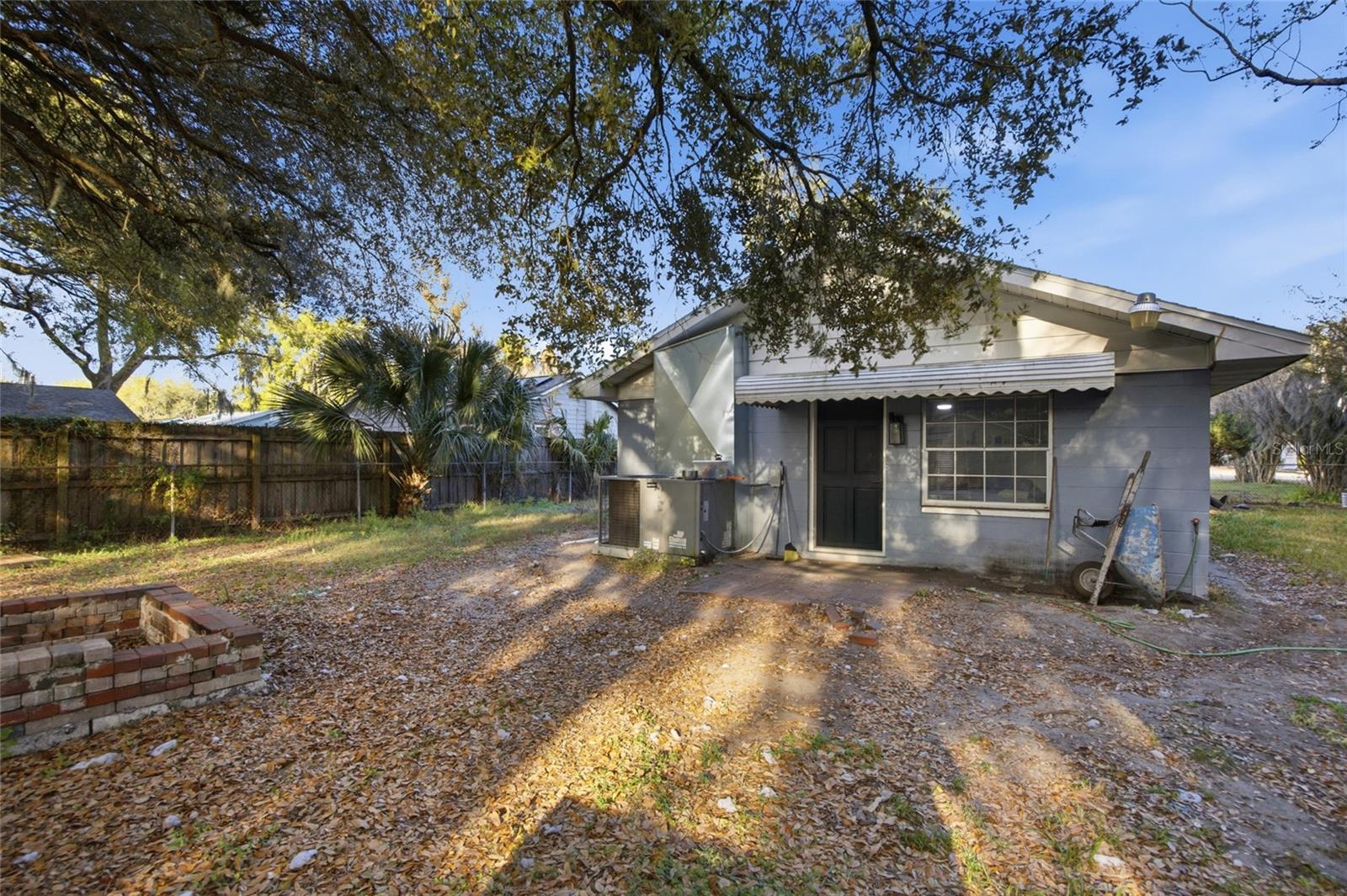 907 CENTER ST, PLANT CITY, FL, 33563