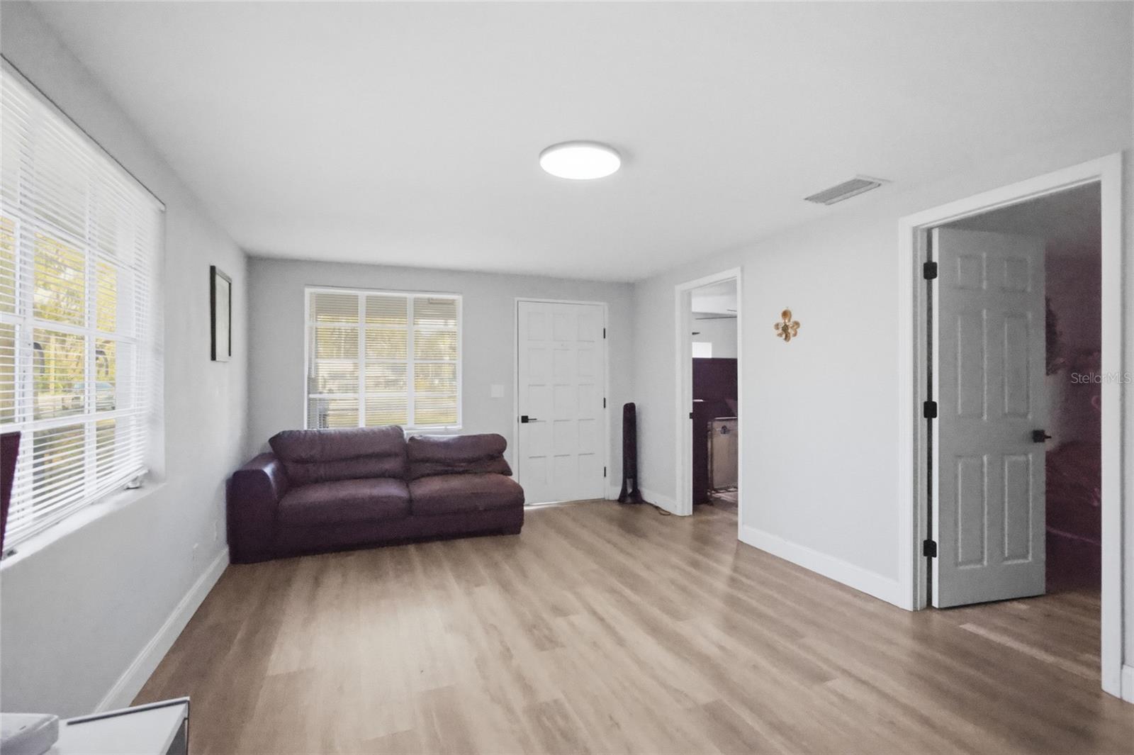 907 CENTER ST, PLANT CITY, FL, 33563