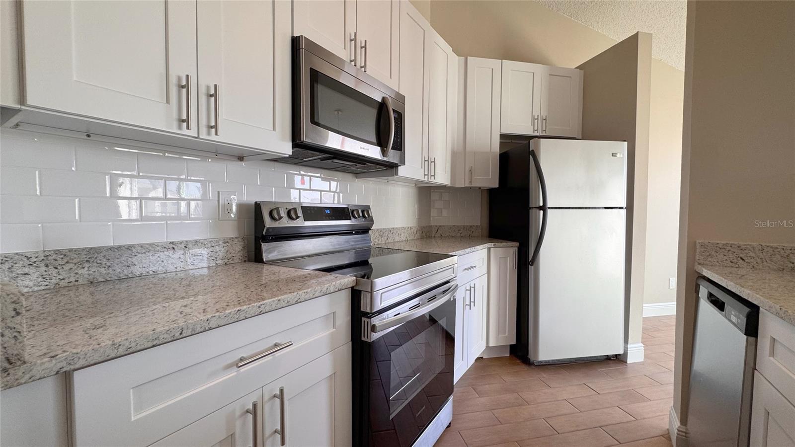 2532 WOODGATE BLVD #202, ORLANDO, FL, 32822