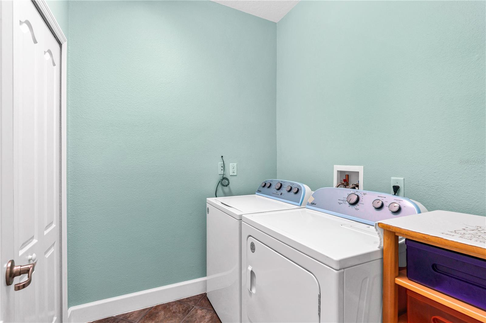 425 CHAMPION RIDGE DR, DAYTONA BEACH, FL, 32124