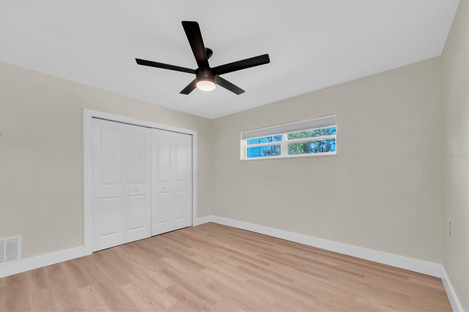 4135 SHORE ACRES BLVD NE, ST PETERSBURG, FL, 33703