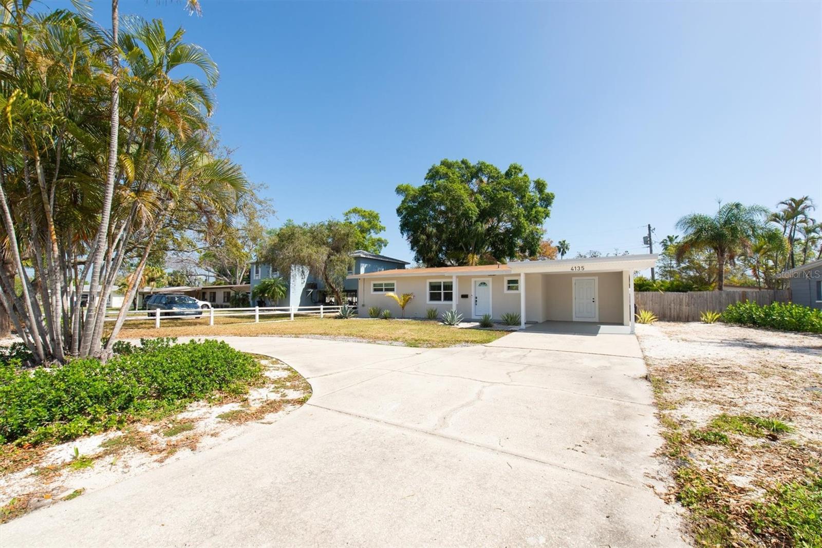 4135 SHORE ACRES BLVD NE, ST PETERSBURG, FL, 33703