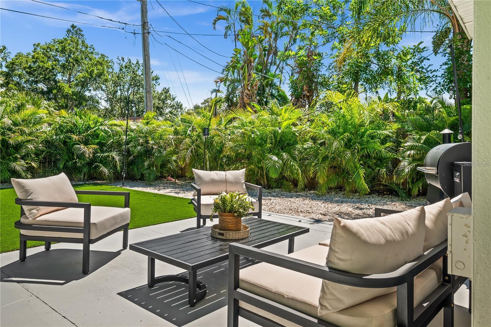 4135 SHORE ACRES BLVD NE, ST PETERSBURG, FL, 33703