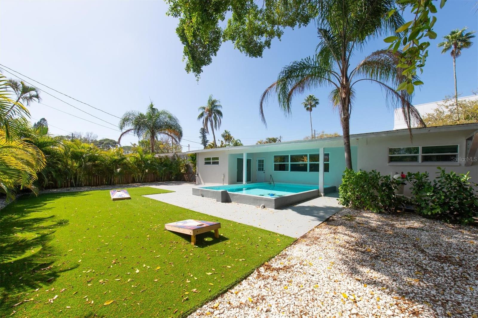 4135 SHORE ACRES BLVD NE, ST PETERSBURG, FL, 33703