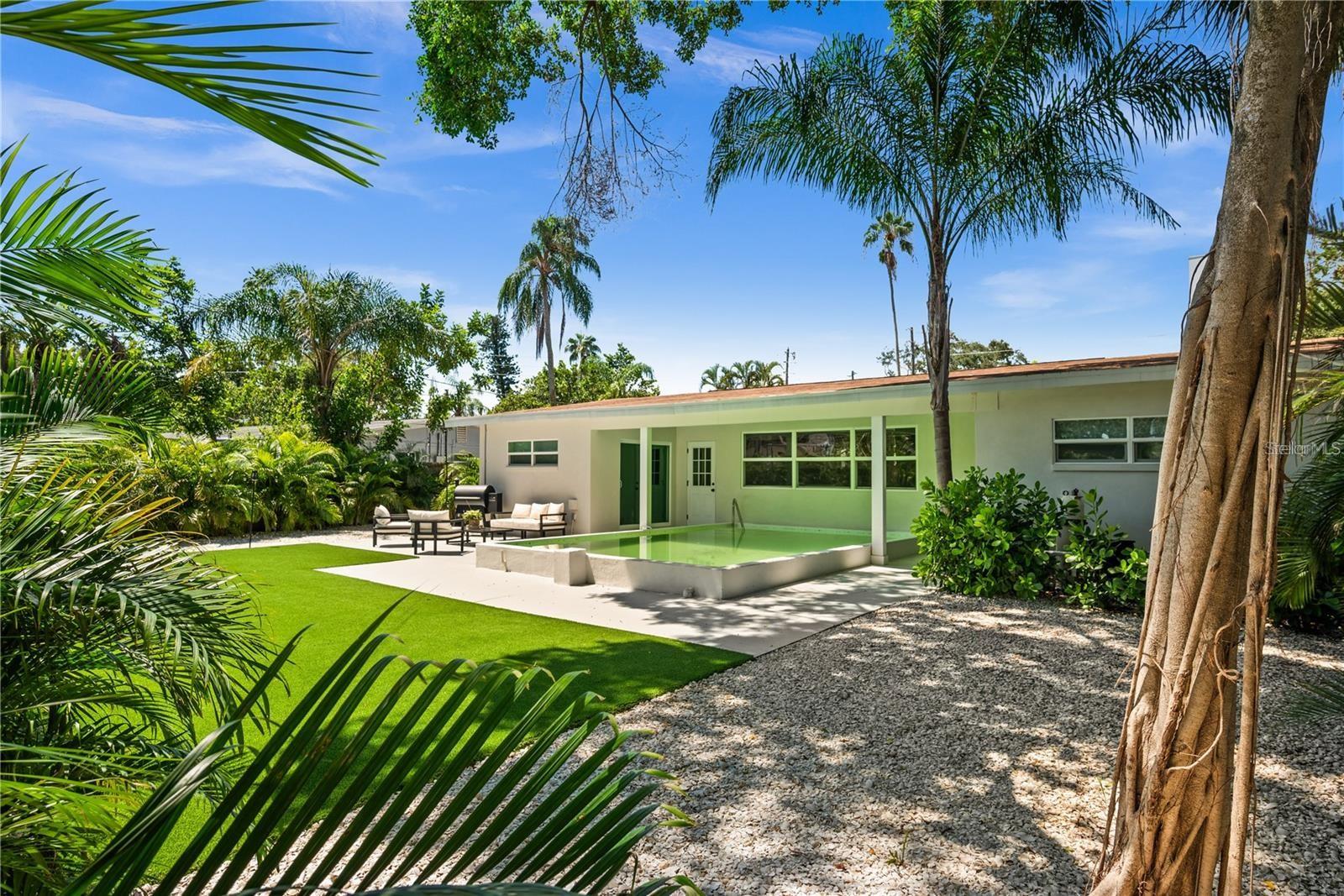 4135 SHORE ACRES BLVD NE, ST PETERSBURG, FL, 33703