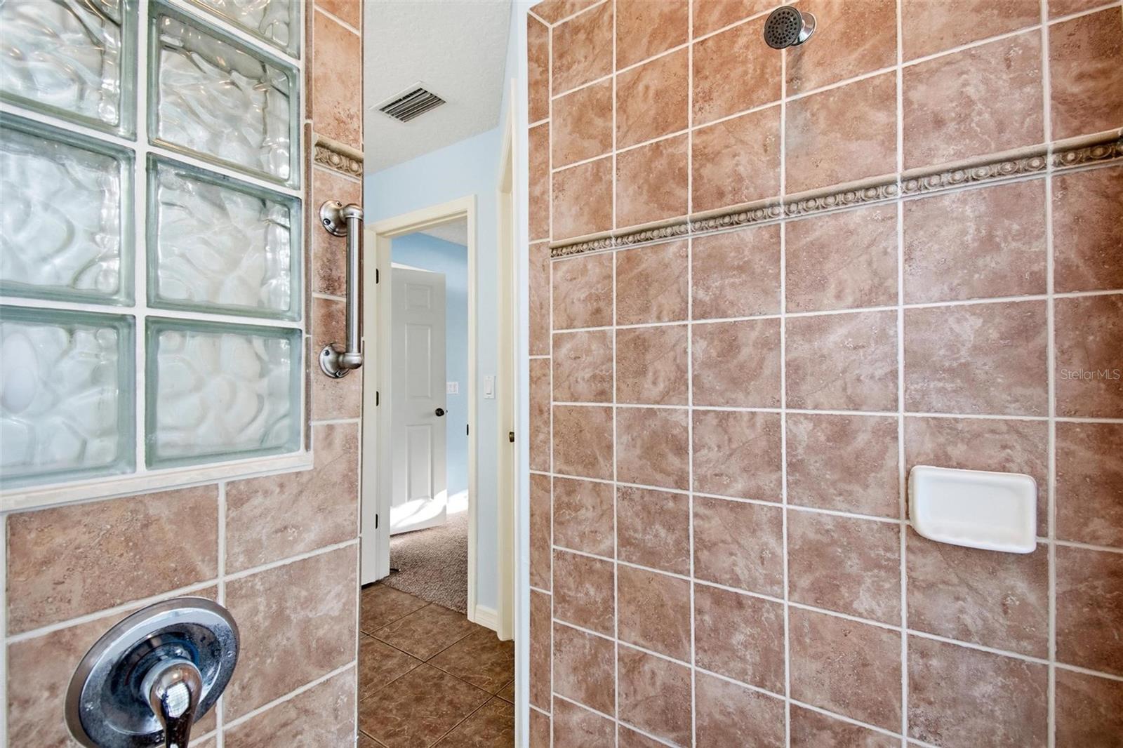 12 S LAKEWALK DR, PALM COAST, FL, 32137