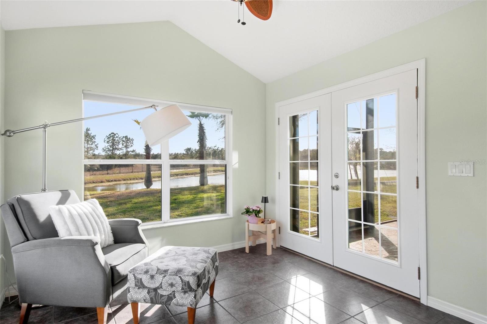 12 S LAKEWALK DR, PALM COAST, FL, 32137