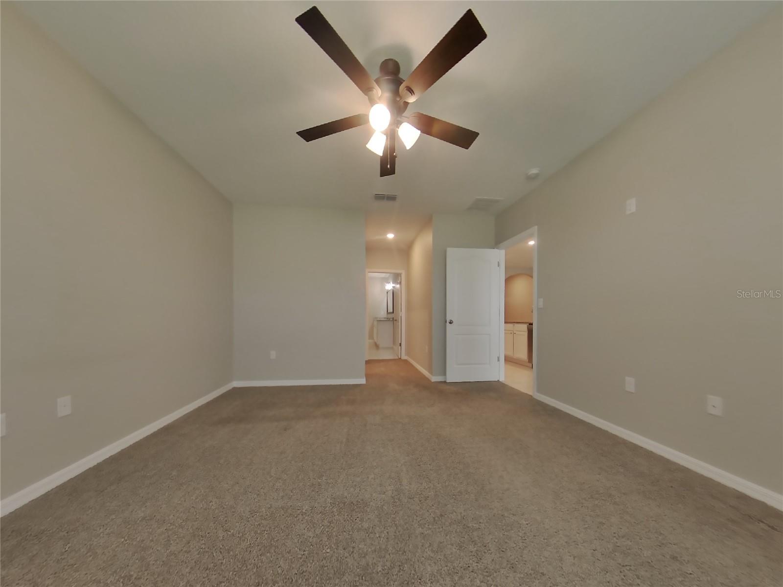 HOLLY ESTATES, MOUNT DORA, FL, 32757