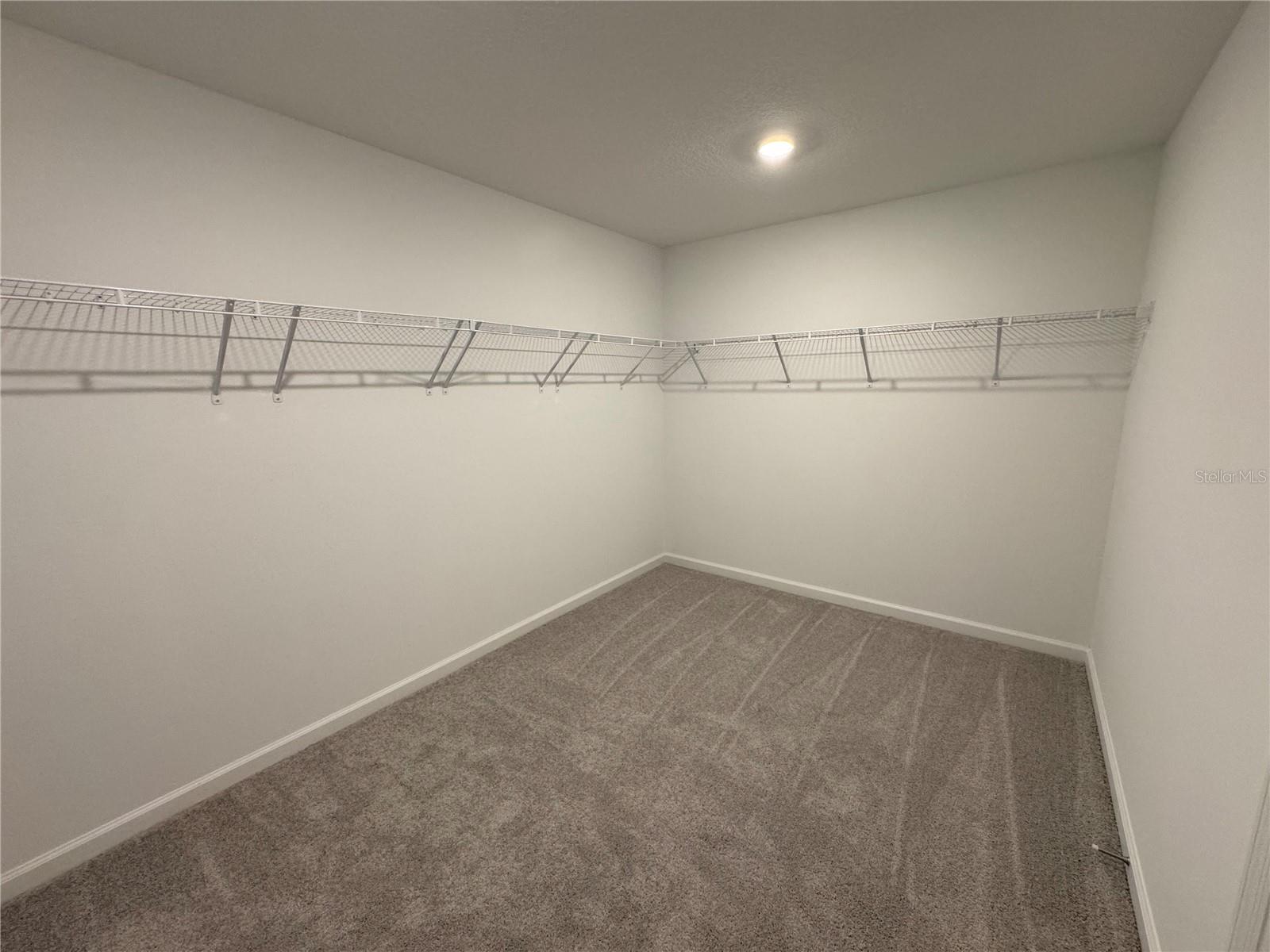 2185 LASSO LOOP, EAGLE LAKE, FL, 33839