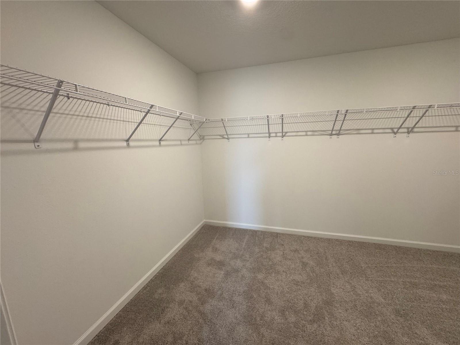 2185 LASSO LOOP, EAGLE LAKE, FL, 33839