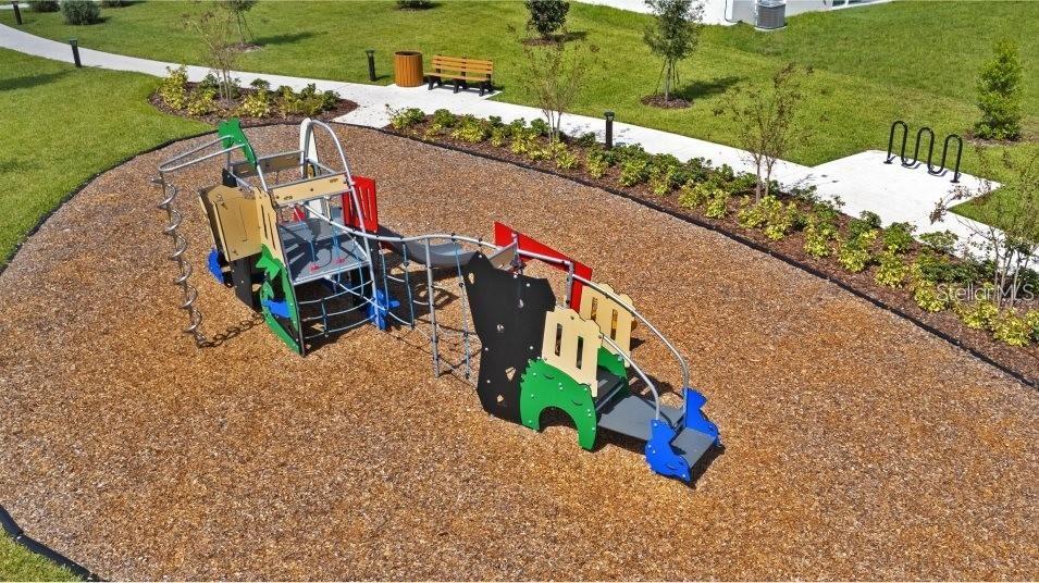 2185 LASSO LOOP, EAGLE LAKE, FL, 33839