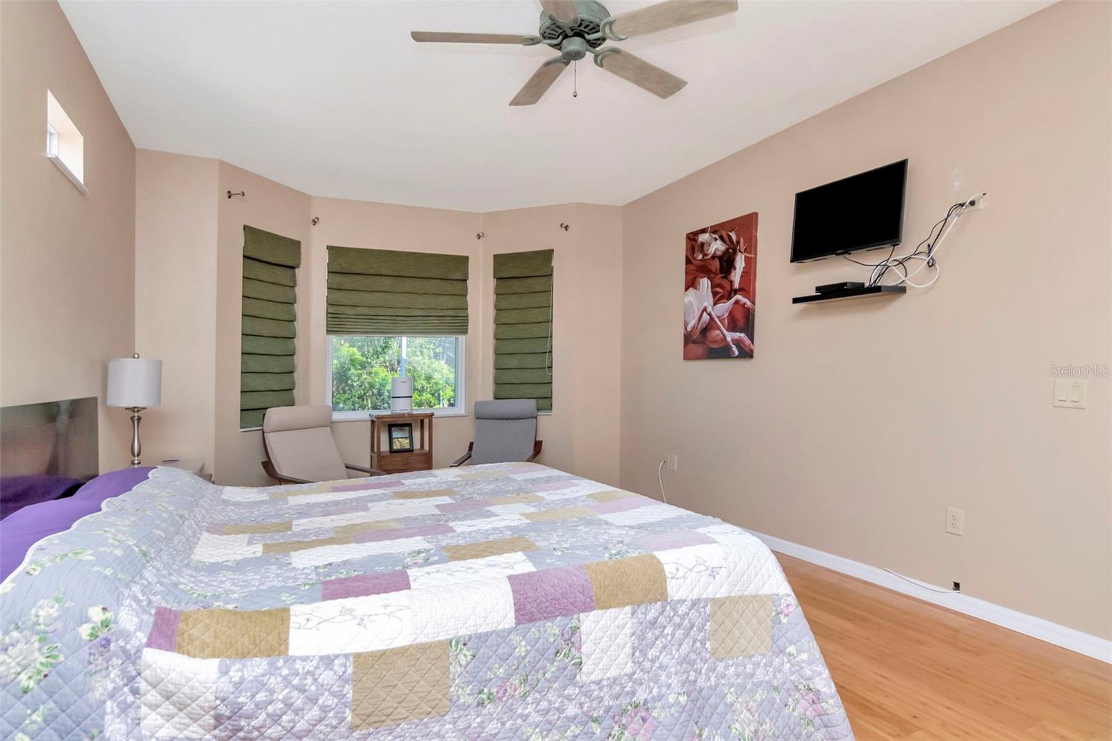 8205 PONKAN RD, LAND O LAKES, FL, 34637