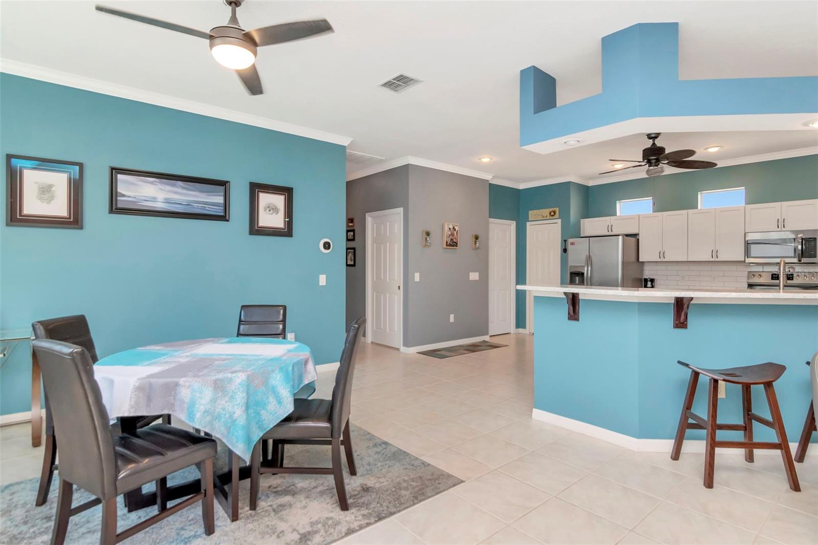 8205 PONKAN RD, LAND O LAKES, FL, 34637
