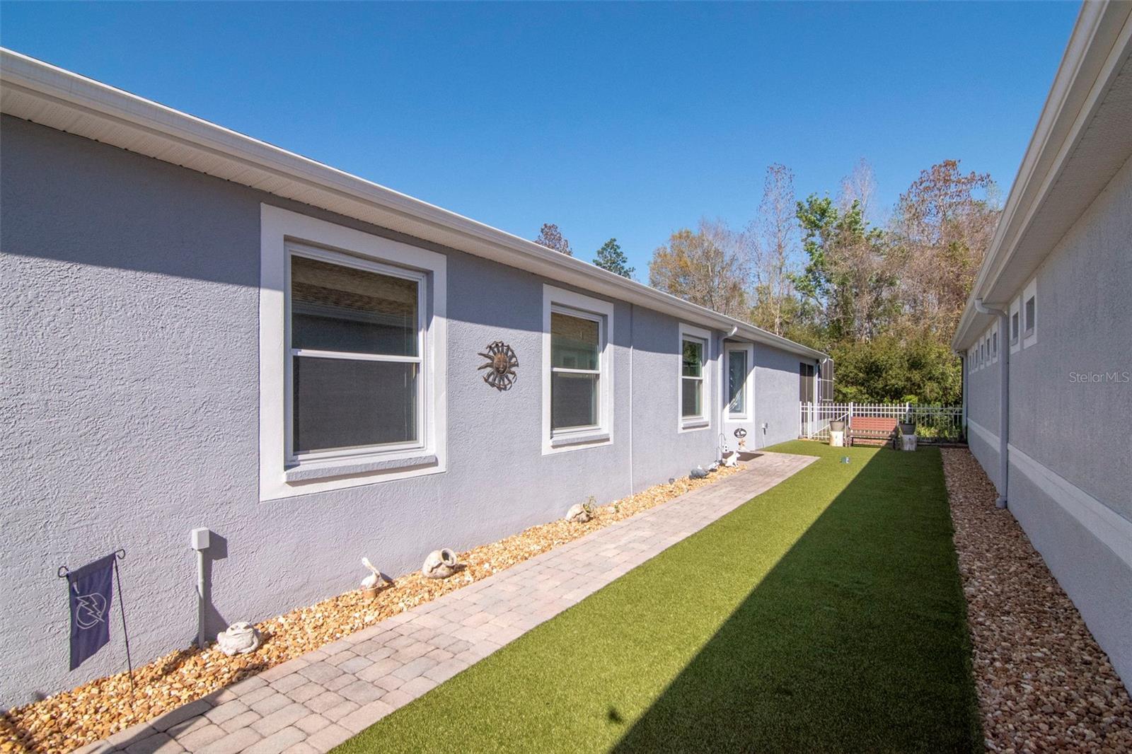 8205 PONKAN RD, LAND O LAKES, FL, 34637